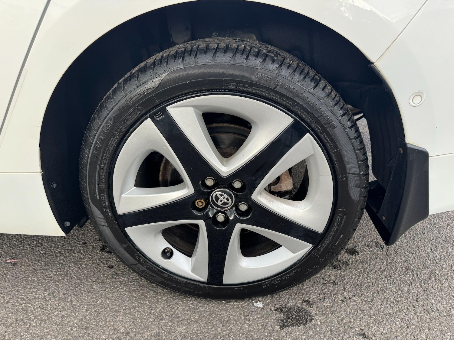 Used Toyota Prius 2018 for sale - 77958098: Photo 9