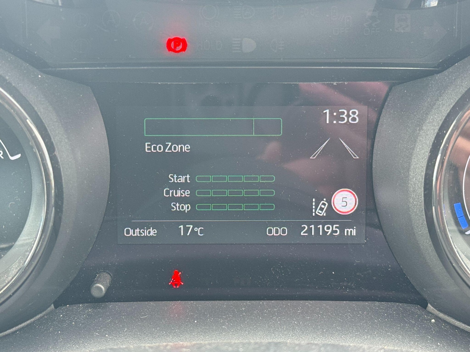 Used Toyota Yaris 2022 for sale - 76988492: Photo 18