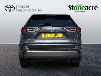 Used Toyota RAV4 2021 for sale - 78622830: Photo