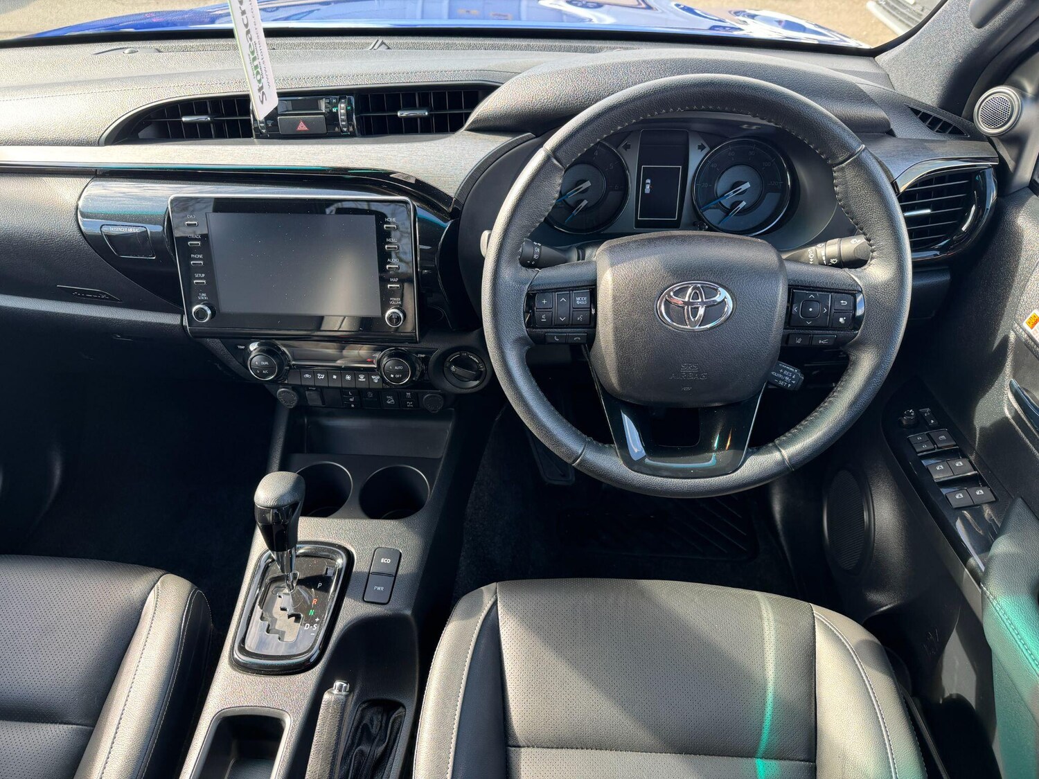 Used Toyota Hilux 2023 for sale - 78046812: Photo 15