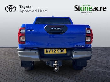 Used Toyota Hilux 2023 for sale - 78046812: Photo