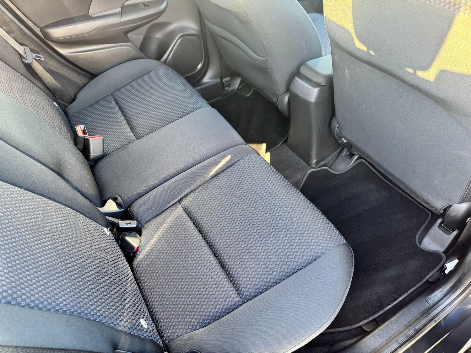 Used Honda Jazz 2019 for sale - 76645706: Photo 12