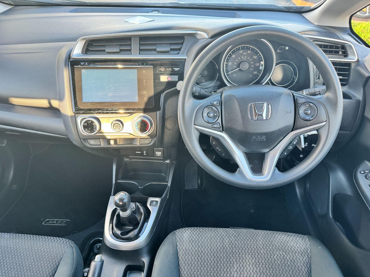 Used Honda Jazz 2019 for sale - 76645706: Photo 15