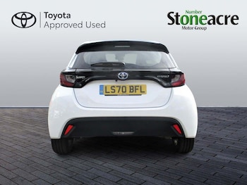 Used Toyota Yaris 2020 for sale - 79374481: Photo