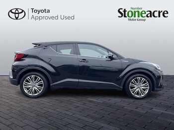 Used Toyota C-HR 2022 for sale - 77809066: Photo