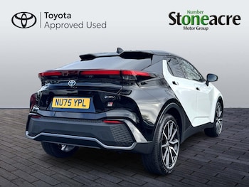 Used Toyota C-HR 2025 for sale - 78319267: Photo