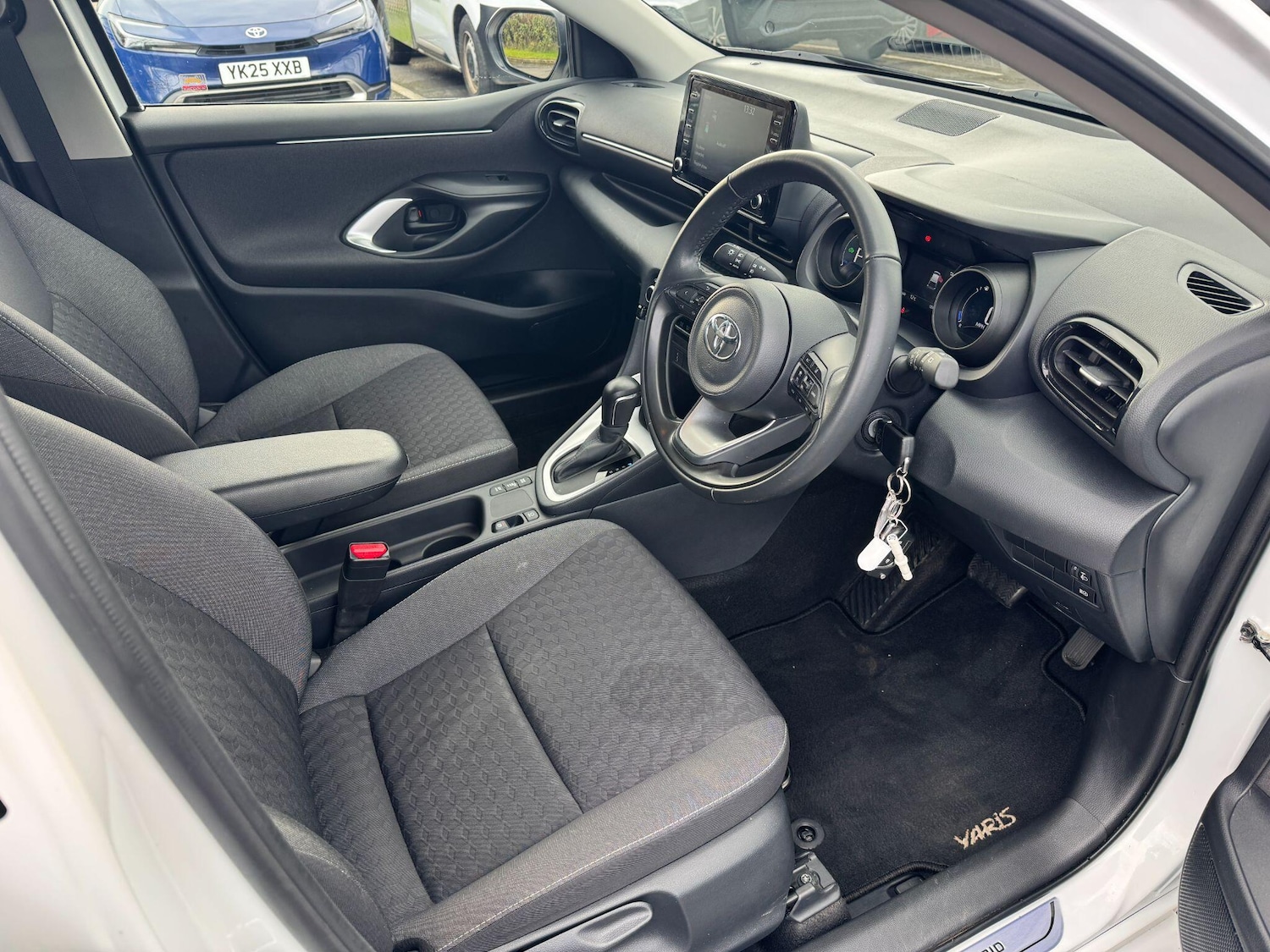 Used Toyota Yaris 2023 for sale - 77624912: Photo 13