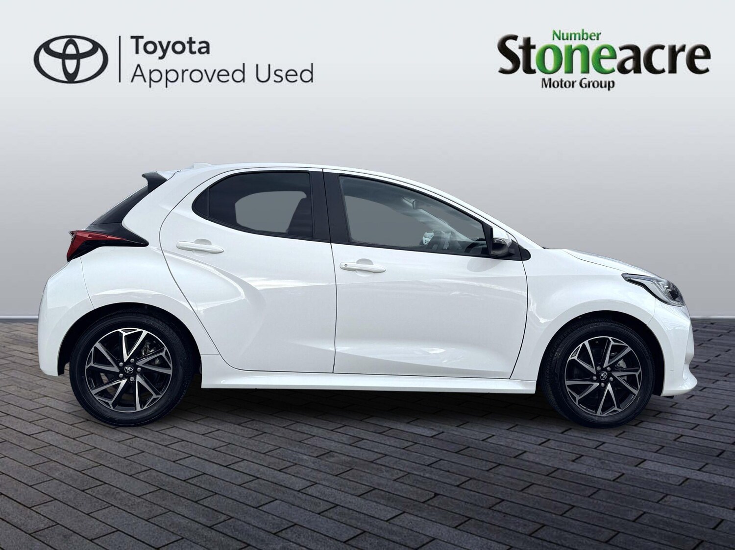 Used Toyota Yaris 2023 for sale - 77624912: Photo 4