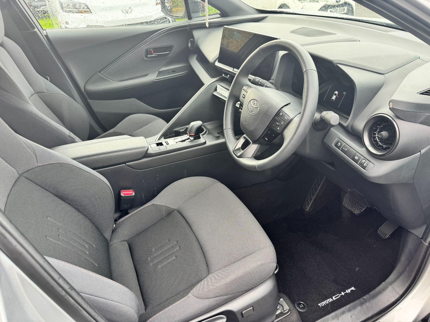 Used Toyota C-HR 2024 for sale - 76260557: Photo 13