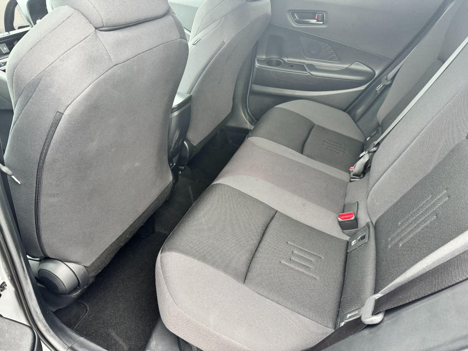Used Toyota C-HR 2024 for sale - 76260557: Photo 15