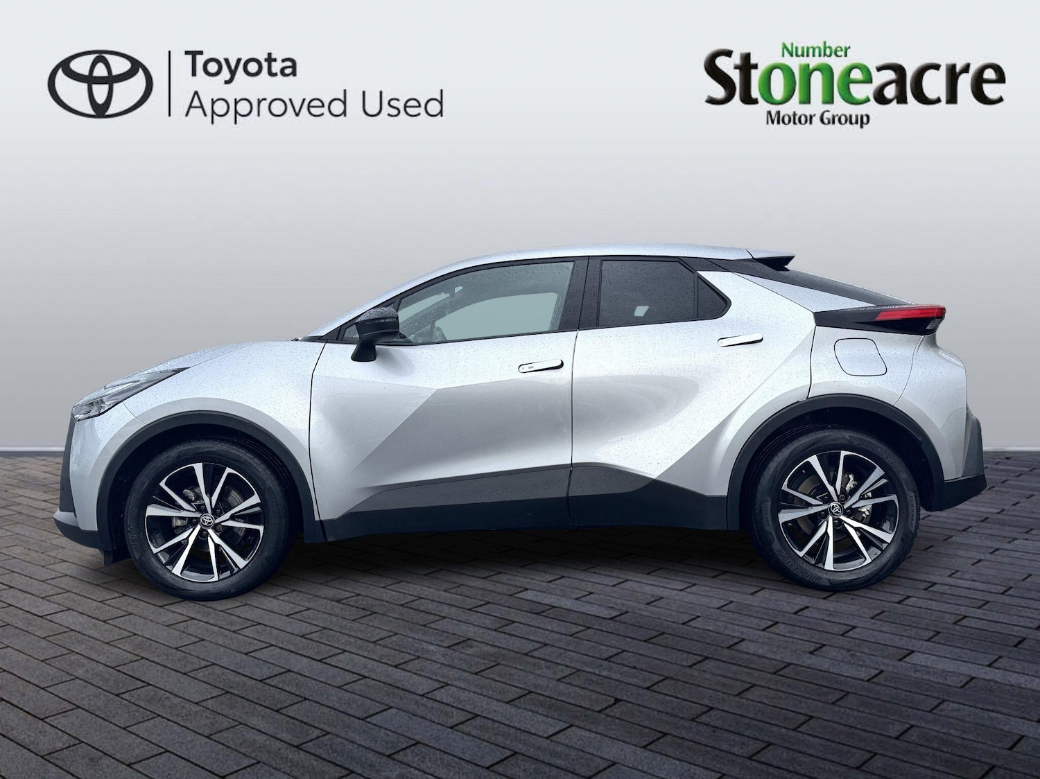 Used Toyota C-HR 2024 for sale - 76260557: Photo 8