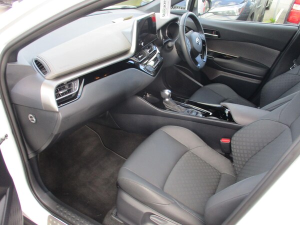 Used Toyota C-HR 2023 for sale - 76282631: Photo 14