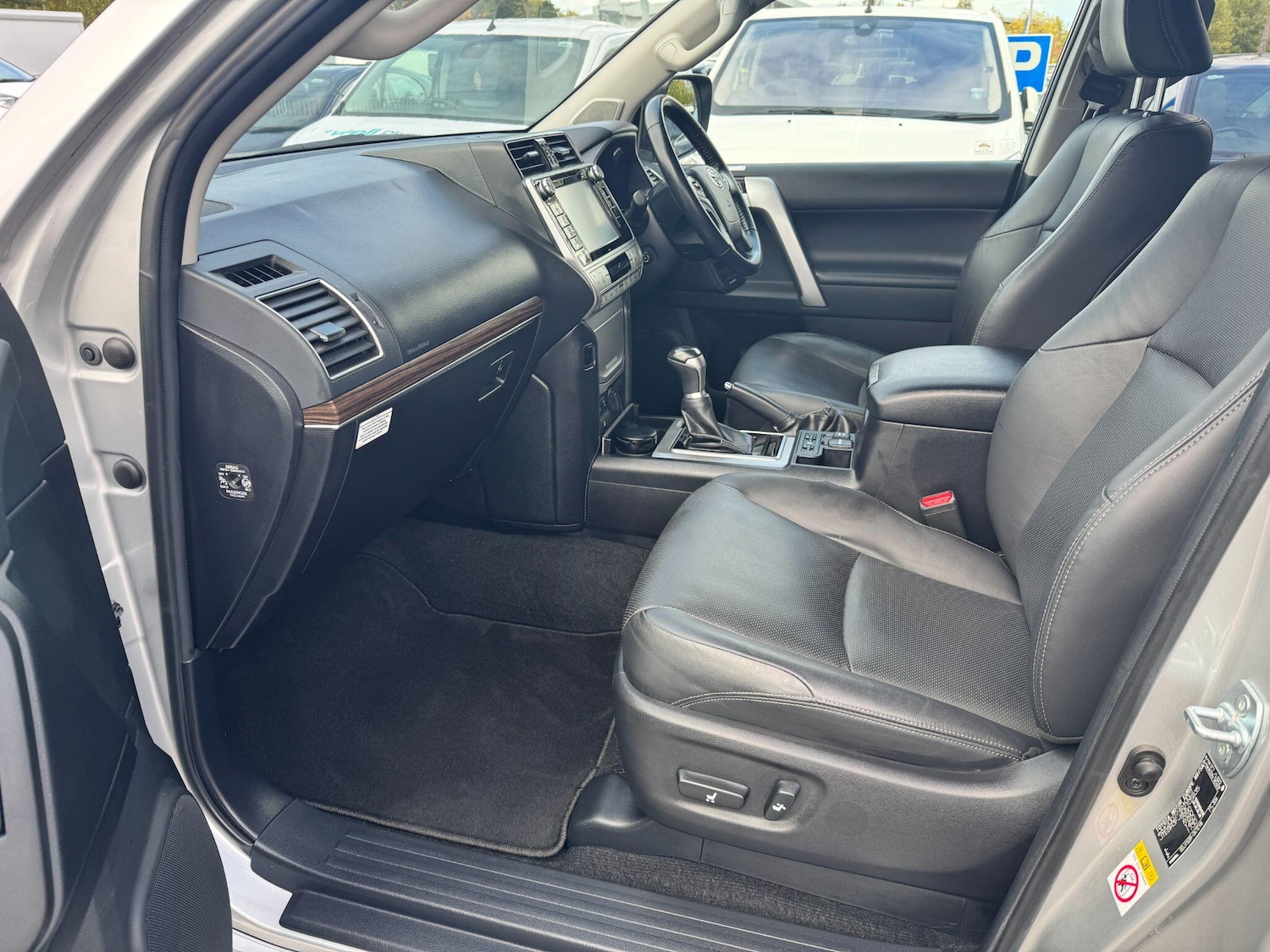 Used Toyota Land Cruiser 2018 for sale - 76295718: Photo 14
