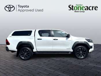 Used Toyota Hilux 2023 for sale - 74349758: Photo