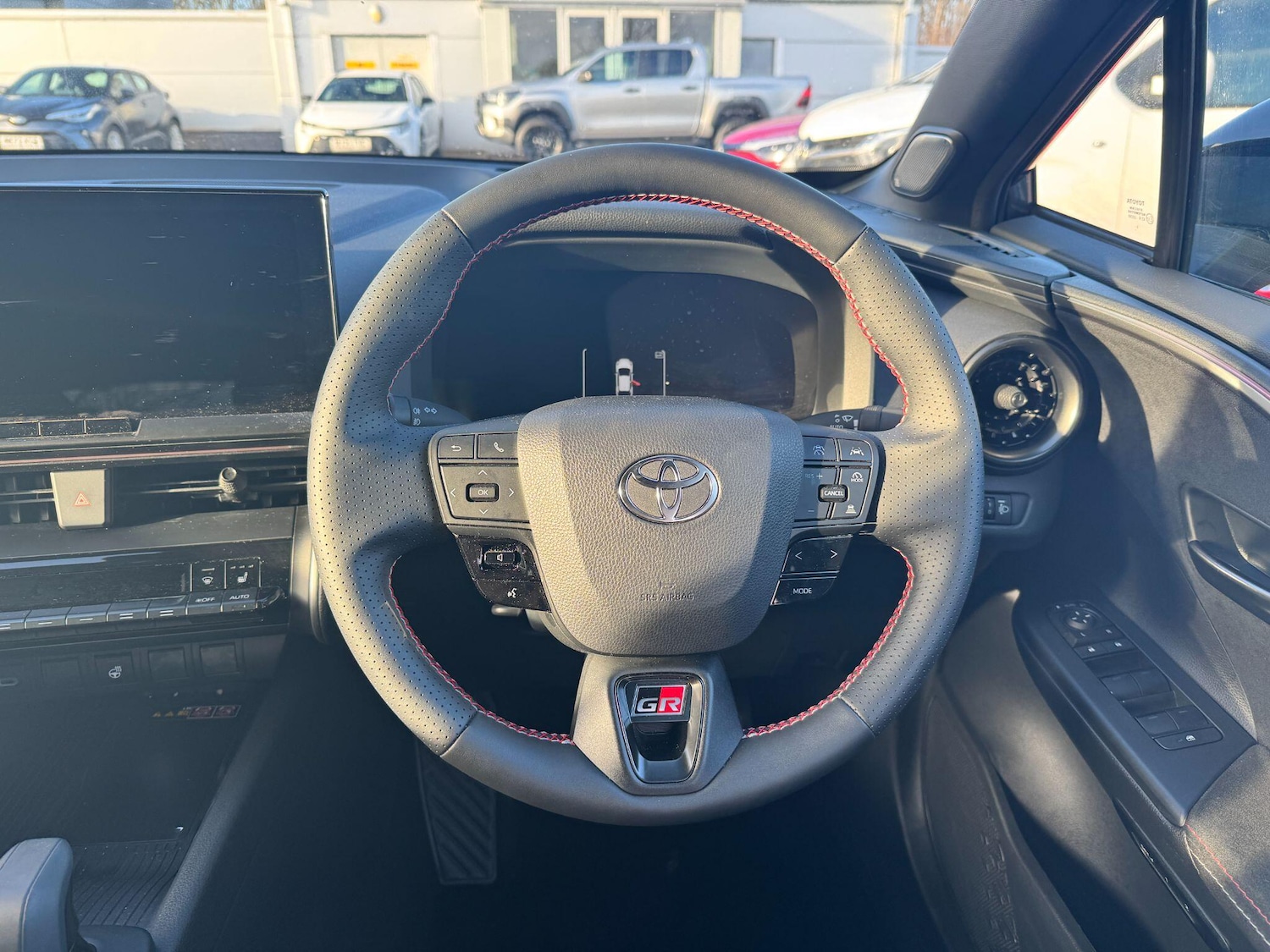 Used Toyota C-HR 2024 for sale - 76715407: Photo 17