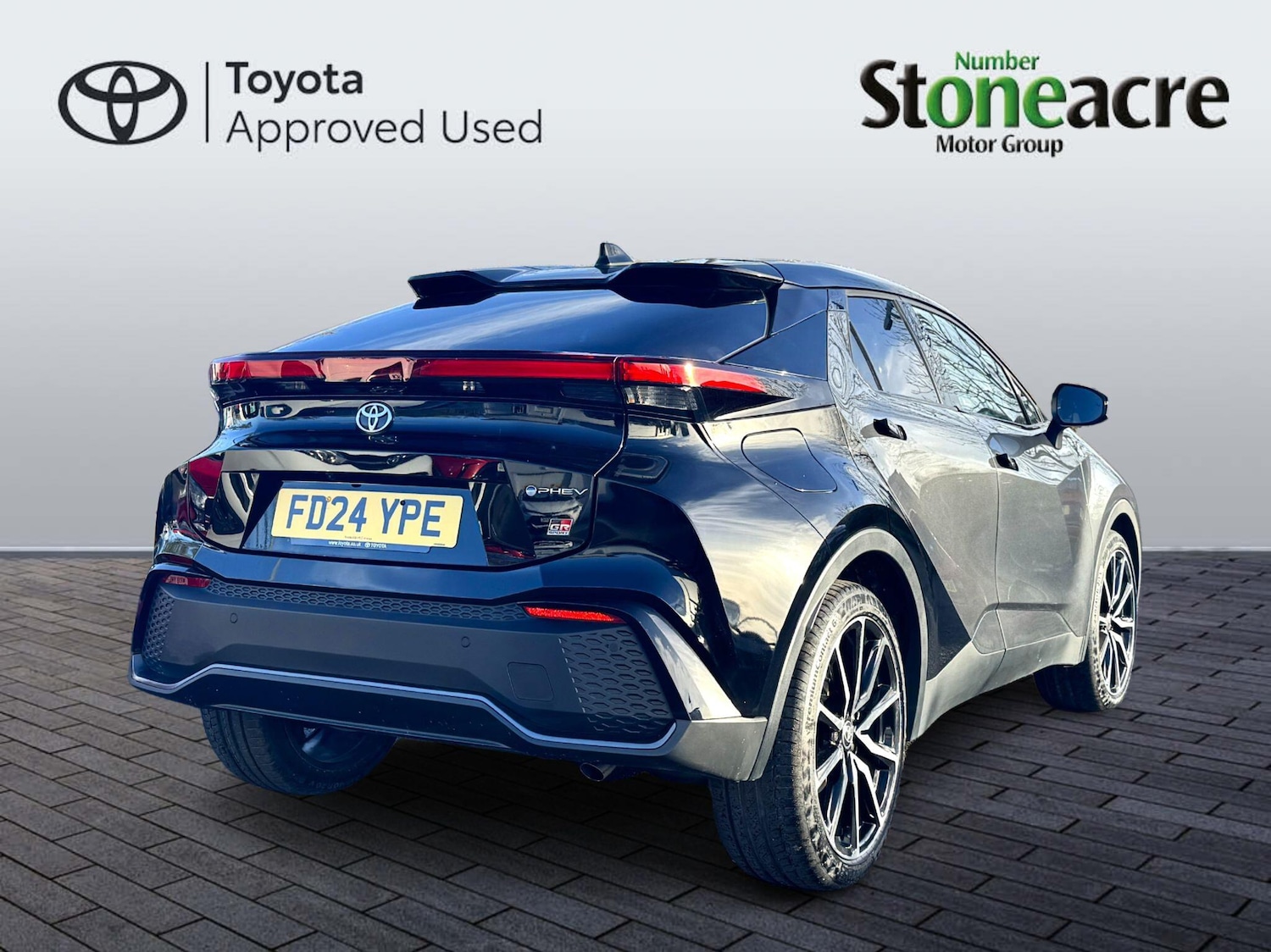 Used Toyota C-HR 2024 for sale - 76715407: Photo 3