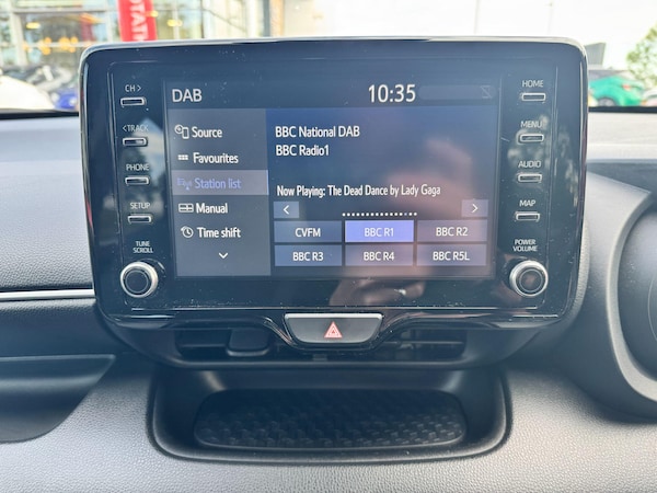 Used Toyota Yaris 2023 for sale - 76282922: Photo 21