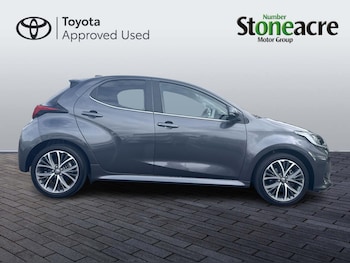 Used Toyota Yaris 2023 for sale - 79316216: Photo