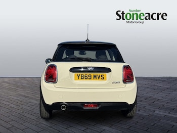 Used MINI Hatch 2019 for sale - 79131846: Photo