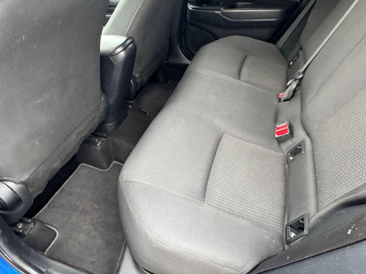 Used Toyota C-HR 2018 for sale - 76424745: Photo 15