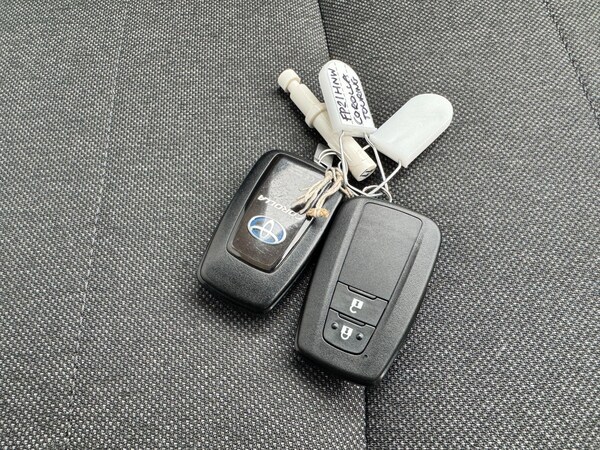 Used Toyota Corolla 2021 for sale - 76136753: Photo 20