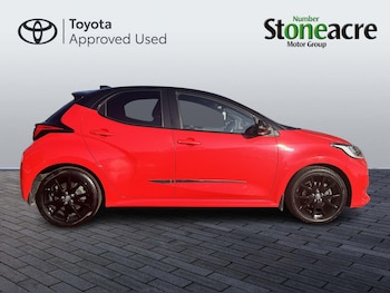 Used Toyota Yaris 2021 for sale - 79092900: Photo