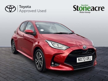 2023 (73) - 1.5 VVT-h Design Hatchback 5dr Petrol Hybrid E-CVT Euro 6 (s/s) (116 ps)