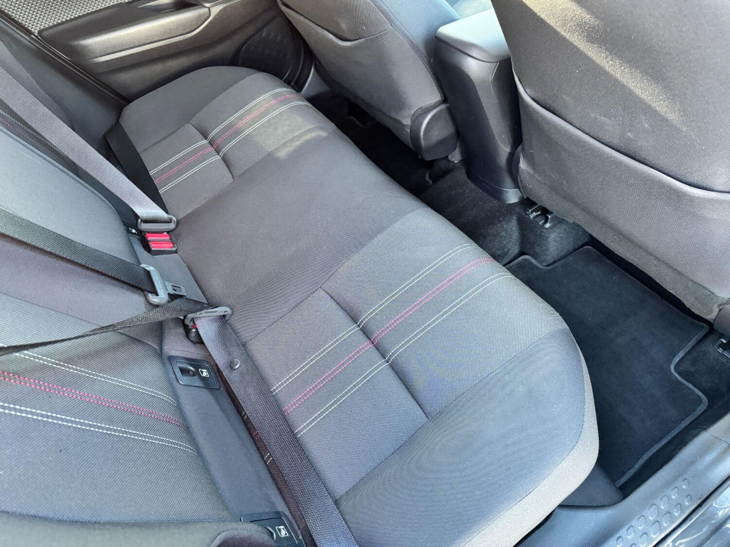 Used Toyota C-HR 2023 for sale - 76388660: Photo 12