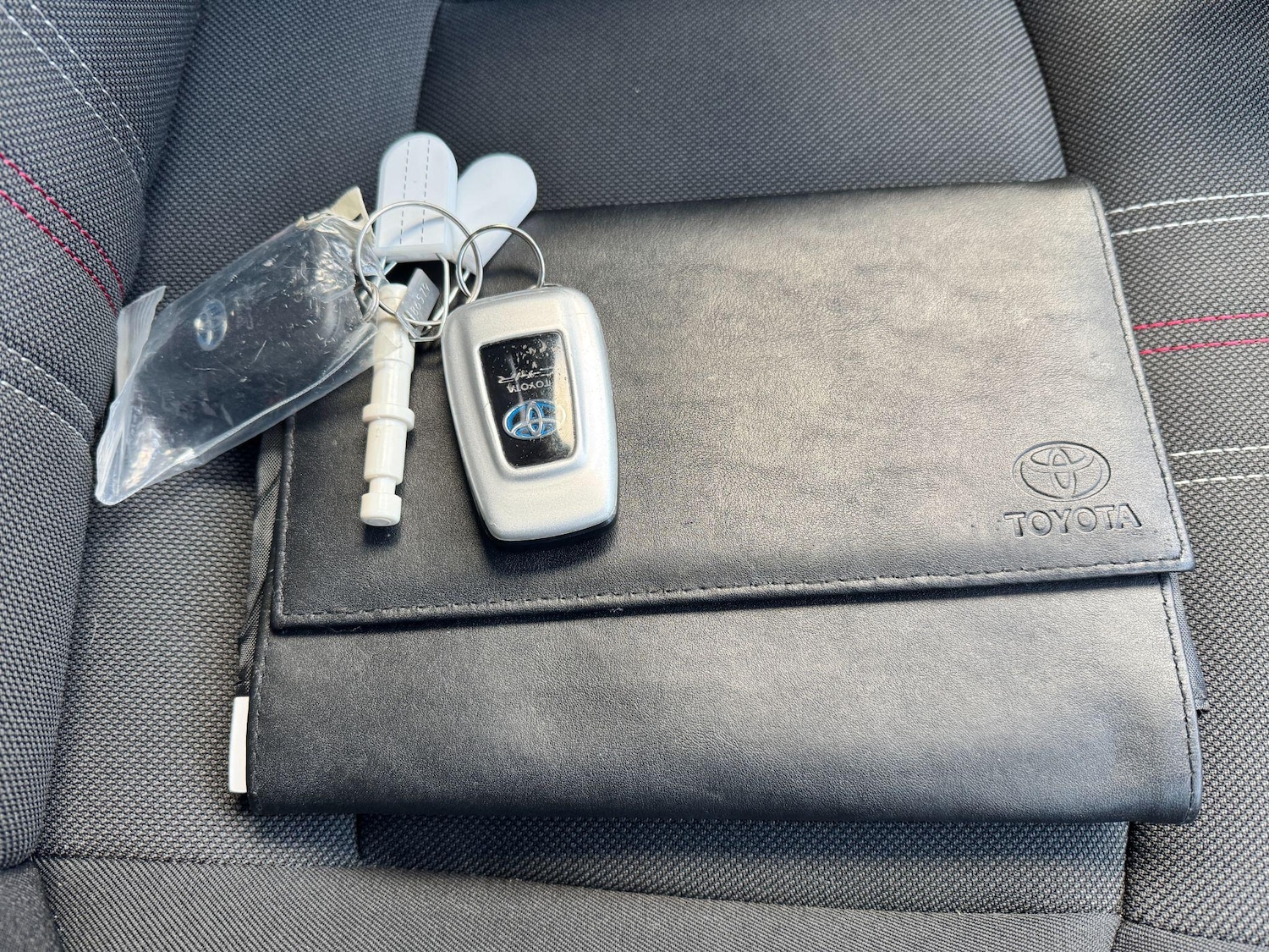 Used Toyota C-HR 2021 for sale - 76781292: Photo 19