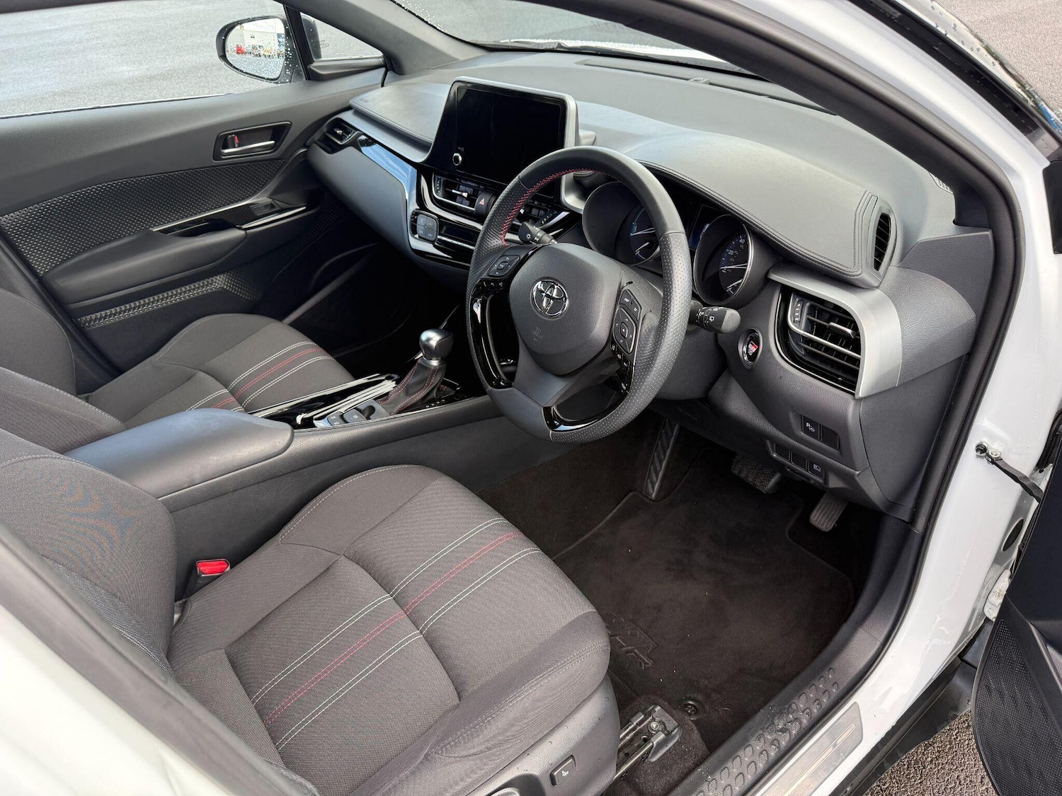 Used Toyota C-HR 2022 for sale - 76592608: Photo 12