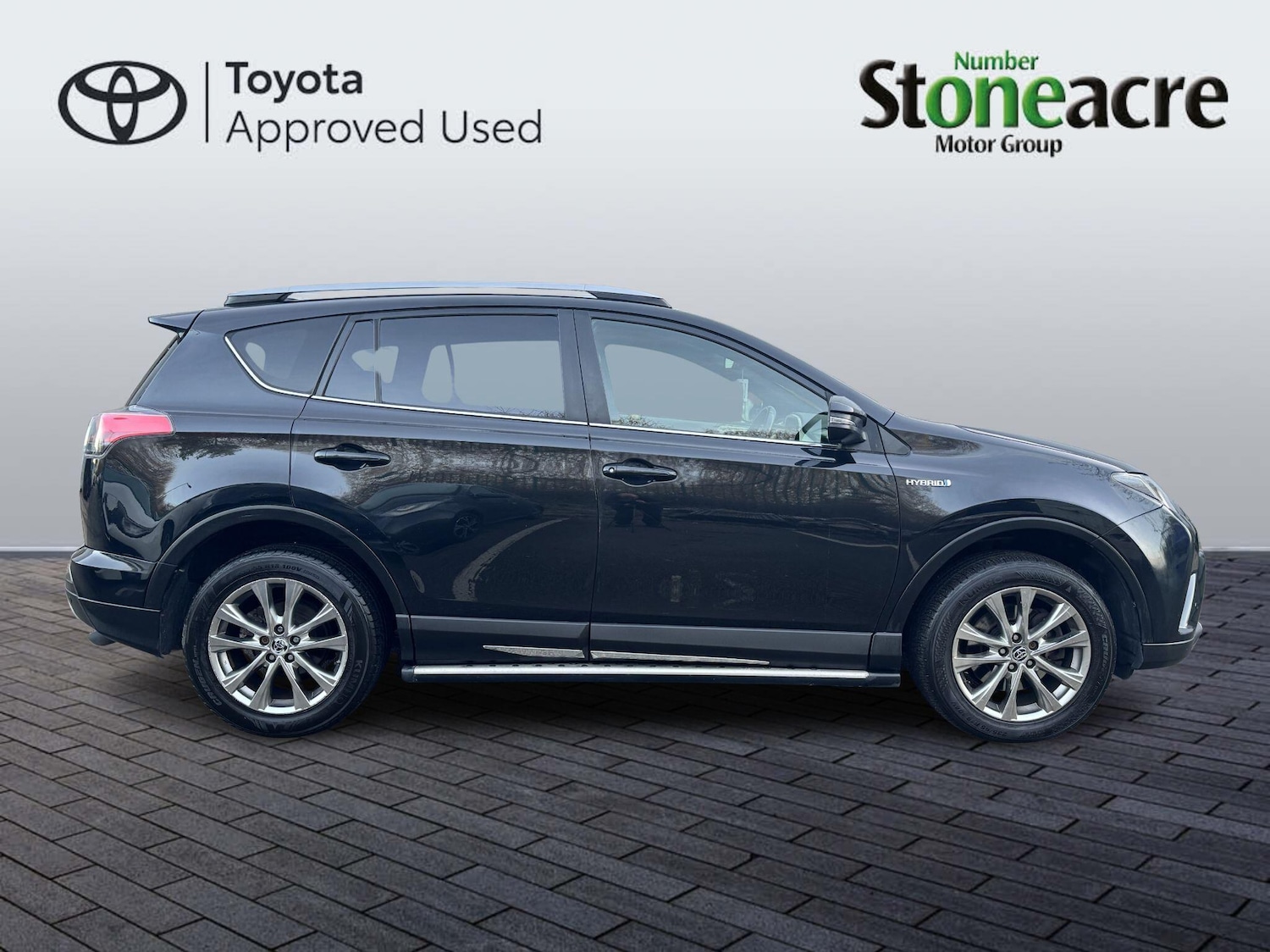 Used Toyota RAV4 2016 for sale - 77314877: Photo 2