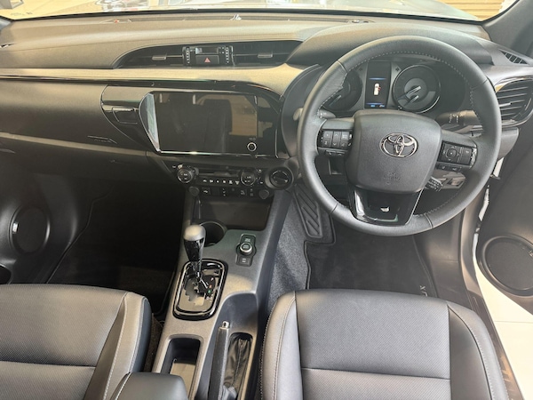 Used Toyota Hilux 2025 for sale - 76295901: Photo 8