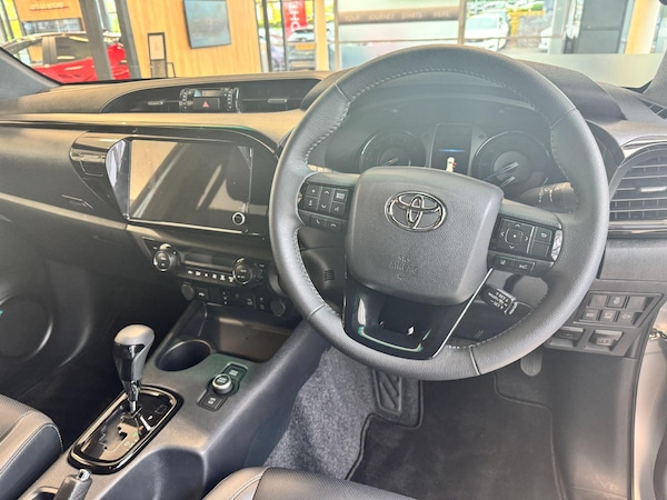 Used Toyota Hilux 2025 for sale - 76295901: Photo 9