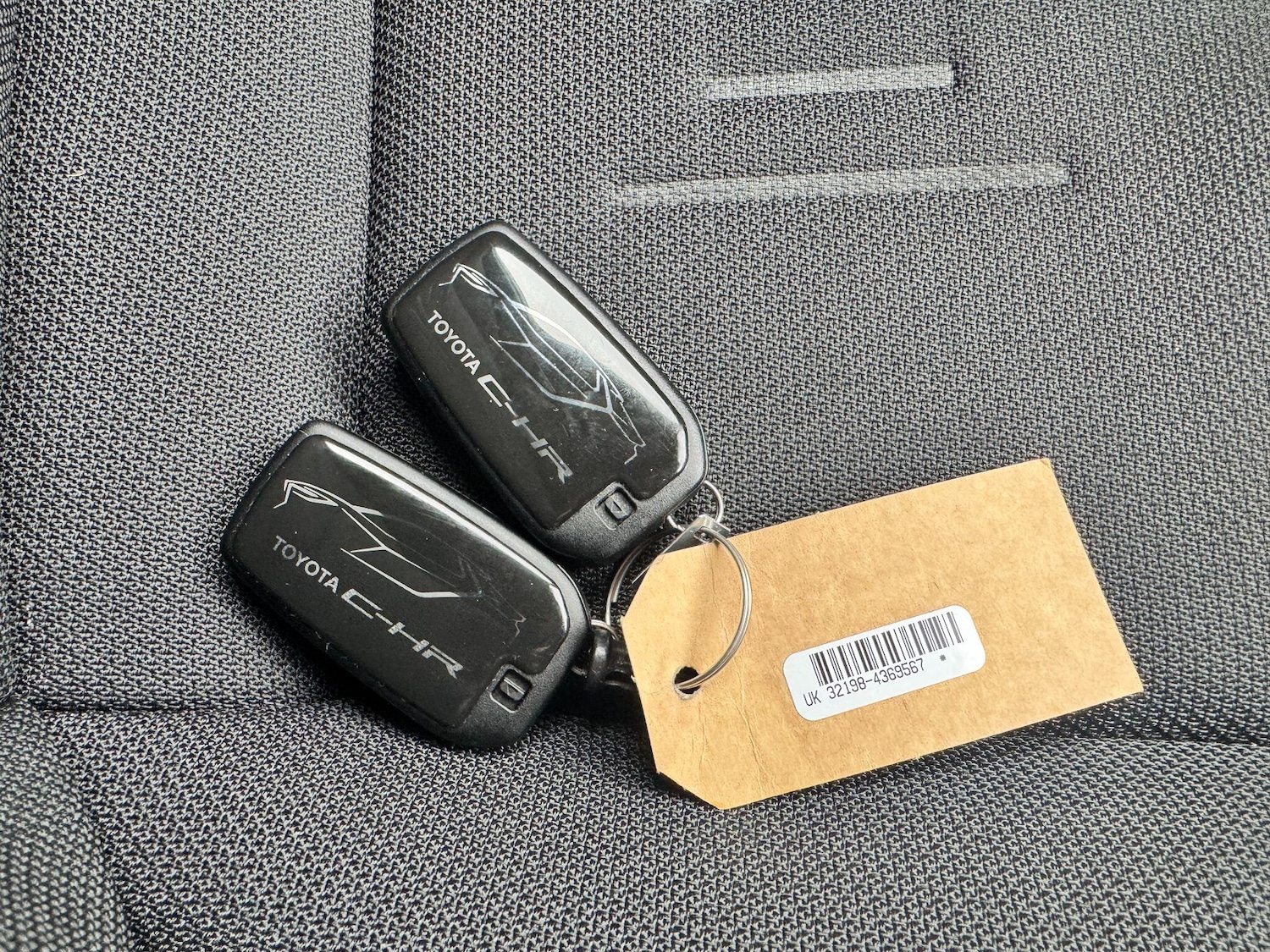 Used Toyota C-HR 2024 for sale - 77162885: Photo 20