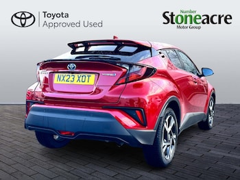 Used Toyota C-HR 2023 for sale - 77060115: Photo