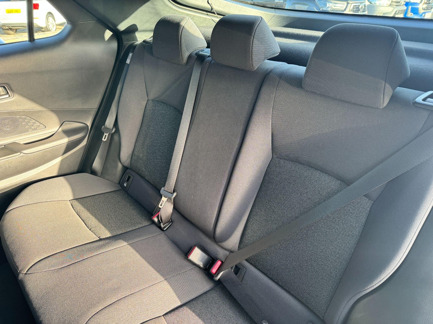 Used Toyota C-HR 2024 for sale - 76715409: Photo 13