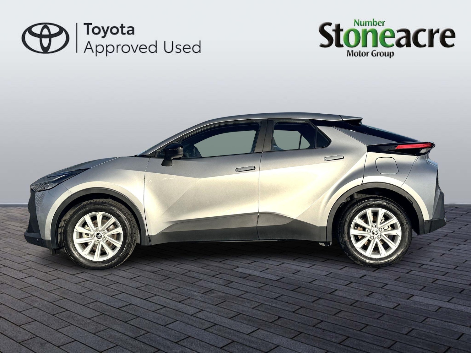 Used Toyota C-HR 2024 for sale - 76715409: Photo 6
