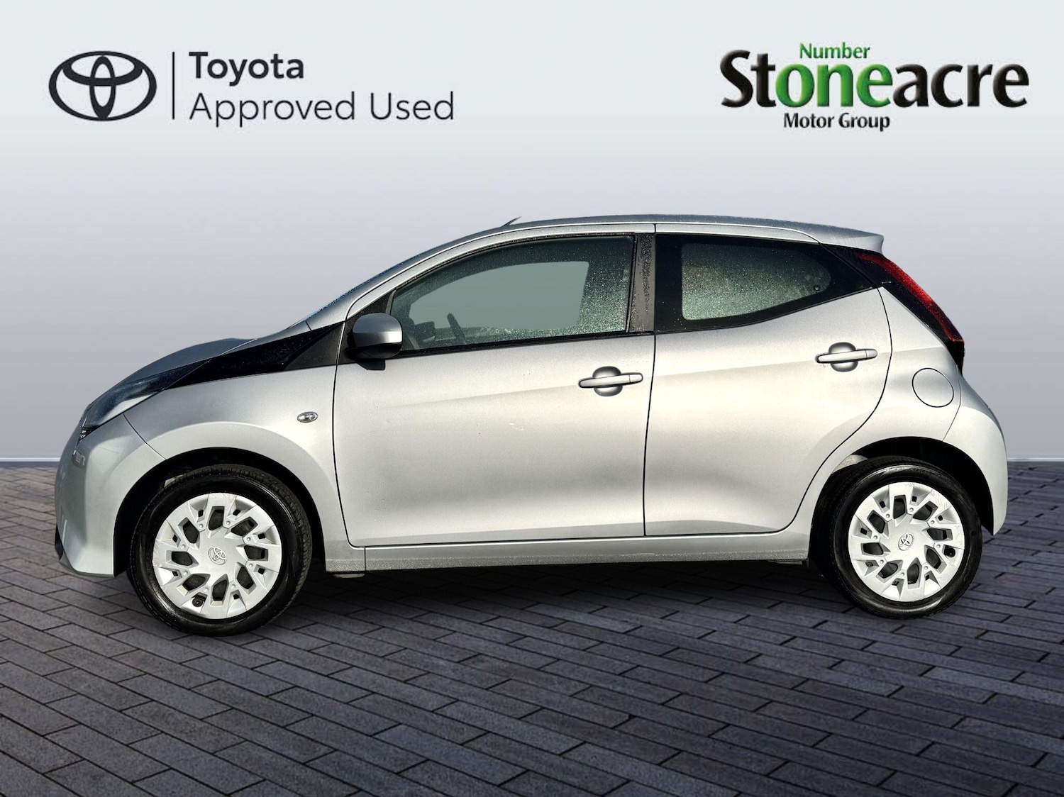 Used Toyota AYGO 2019 for sale - 76388522: Photo 8