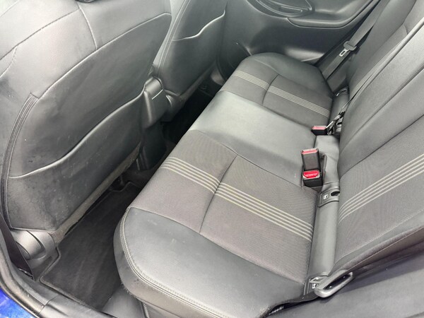 Used Toyota Yaris Cross 2022 for sale - 76175239: Photo 15