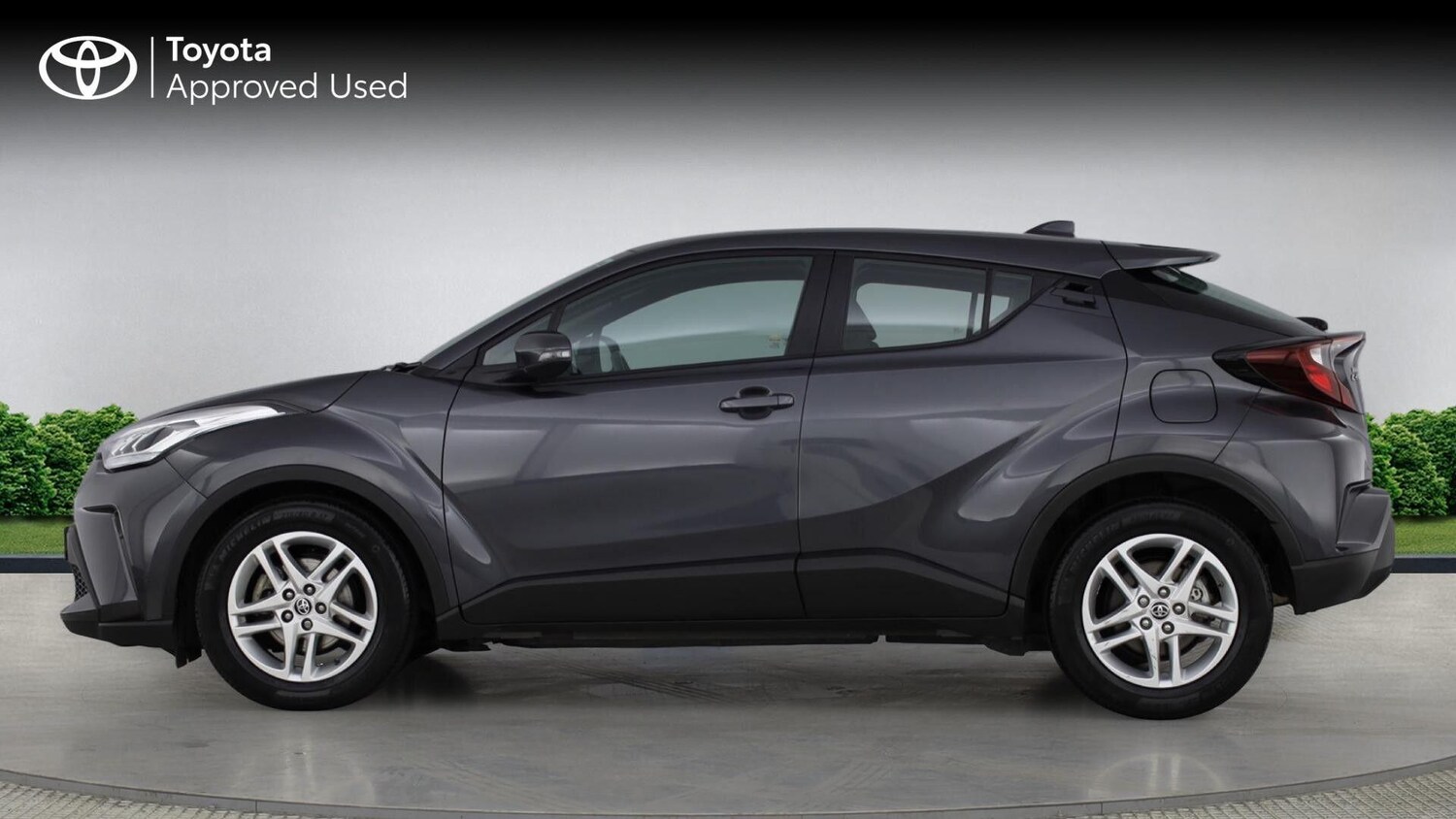 Used Toyota C-HR 2023 for sale - 77940037: Photo 6