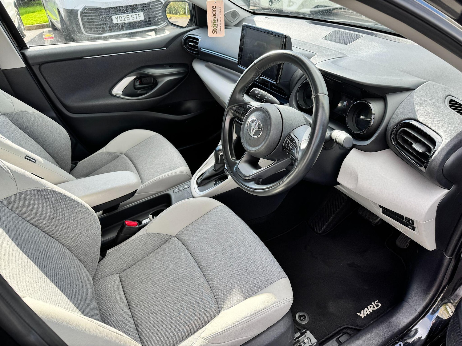 Used Toyota Yaris for sale - 76995206: Photo 11