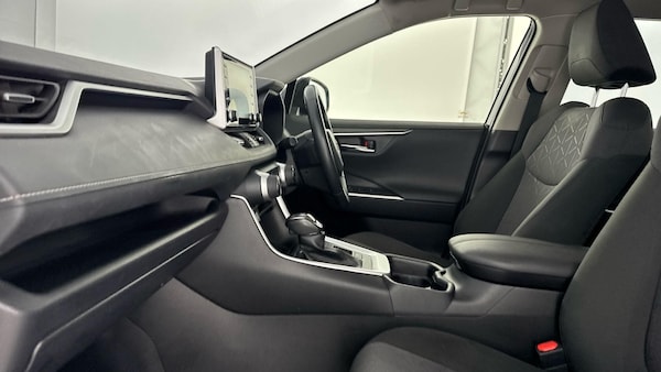 Used Toyota RAV4 2021 for sale - 75677901: Photo 18
