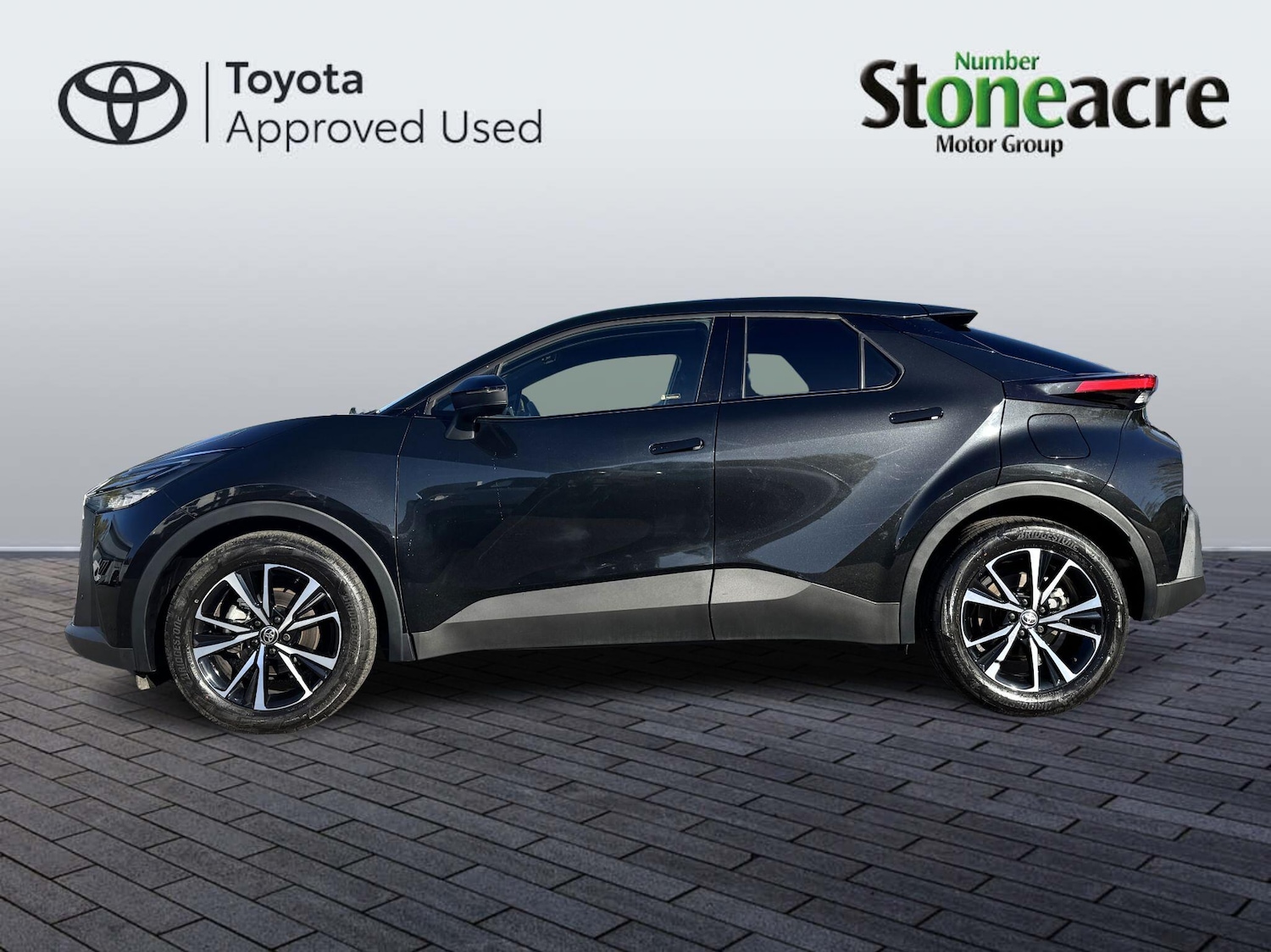 Used Toyota C-HR 2024 for sale - 76260500: Photo 8
