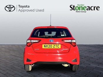 Used Toyota Yaris 2020 for sale - 76550367: Photo