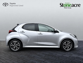 Used Toyota Yaris 2022 for sale - 79533588: Photo