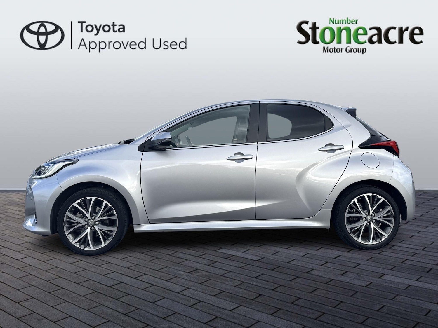 Used Toyota Yaris 2023 for sale - 76388462: Photo 8