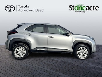 Used Toyota Yaris Cross 2024 for sale - 79018348: Photo
