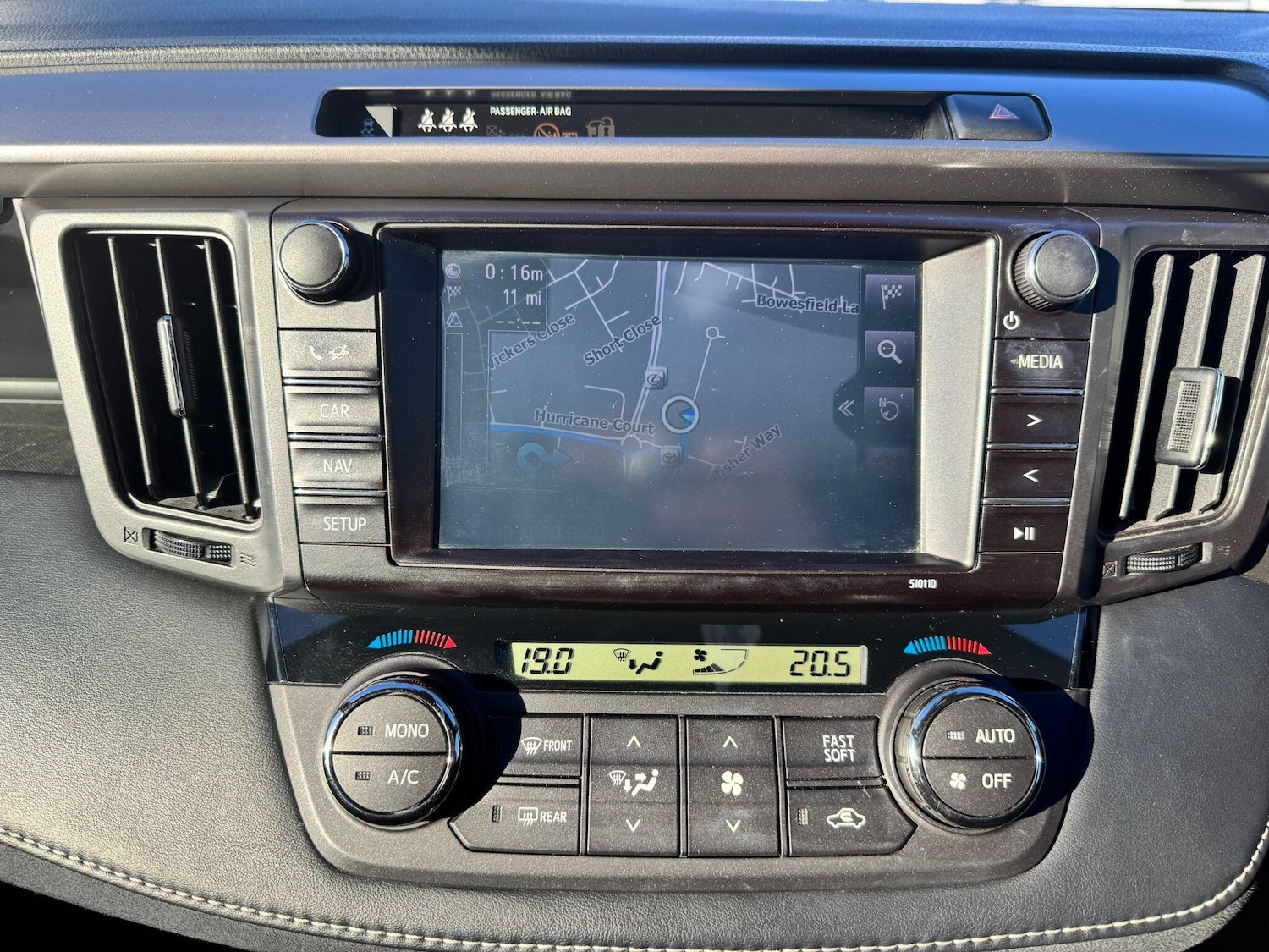 Used Toyota RAV4 2017 for sale - 76327331: Photo 19