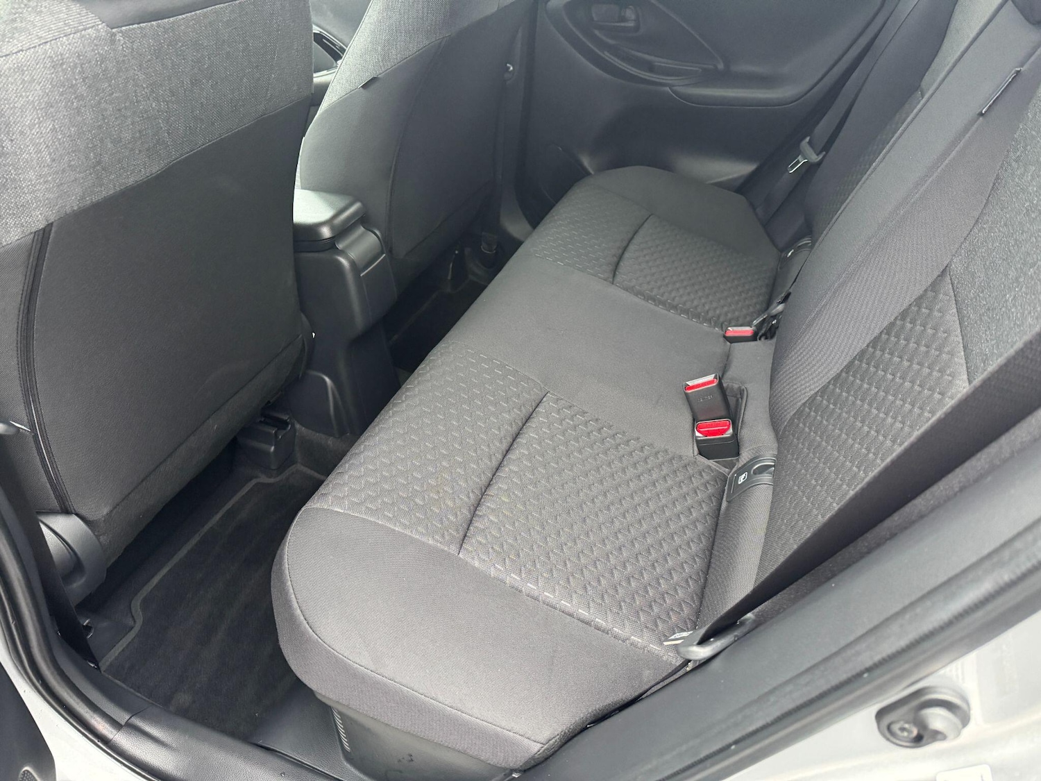 Used Toyota Yaris Cross 2024 for sale - 77290784: Photo 13