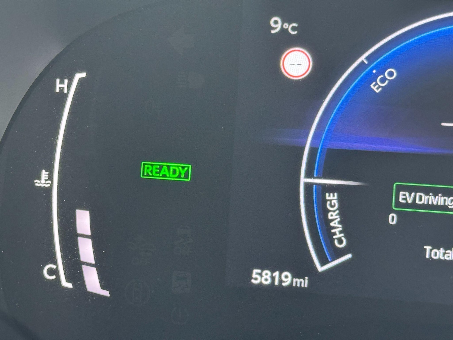 Used Toyota Yaris Cross 2024 for sale - 77290784: Photo 17